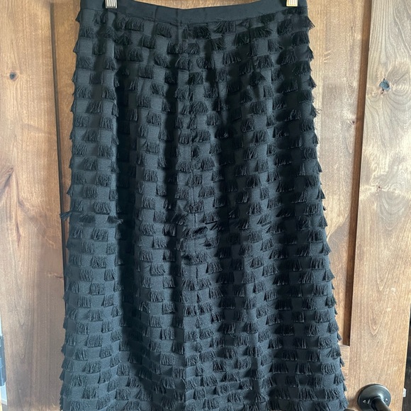 Banana Republic midi (knee length) fringe skirt - Picture 4 of 5